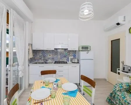 La Casa Di Grace Apartamento Pietra Ligure